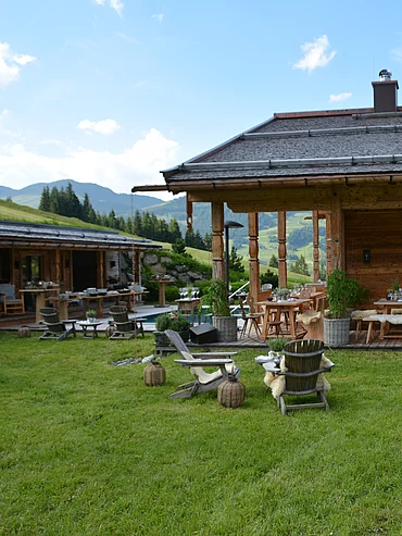 Premiumlage Außenansicht der luxuriösen Schmiedalm - dem Chalet in Saalbach Hinterglemm